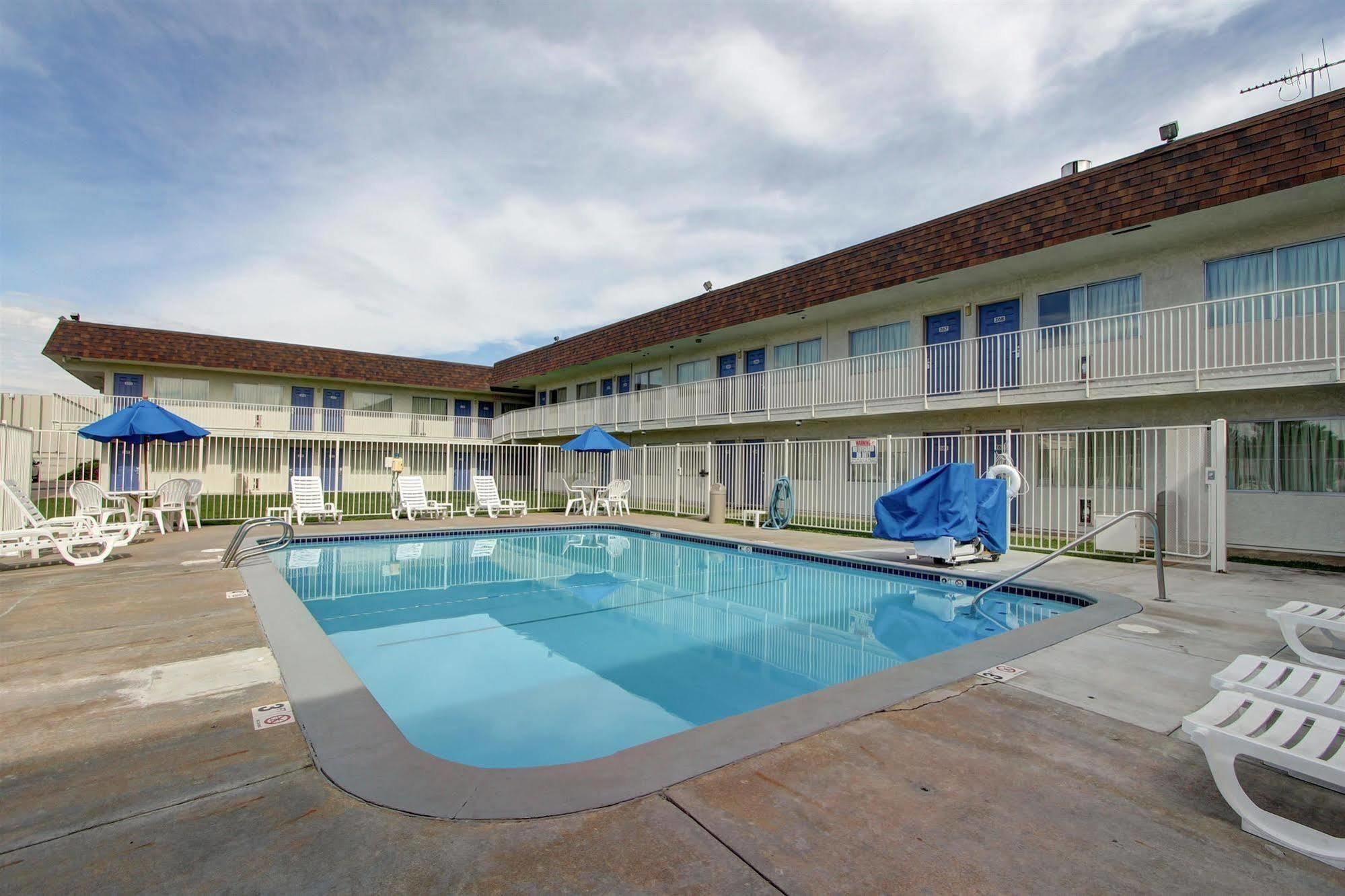 Motel 6-Denver, Co - Airport Exteriör bild